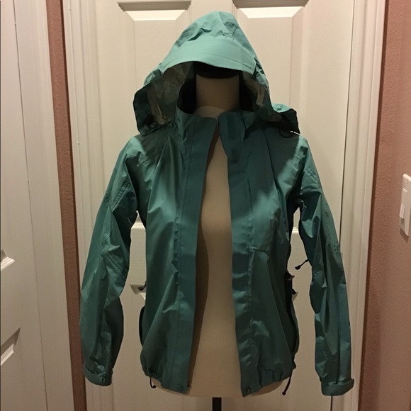 REI Rain Jacket with removable/adjustable hood - Picture 2 of 6
